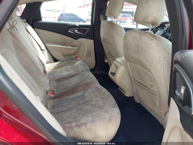 1C3CCCAB7GN139064 Chrysler 200 Limited