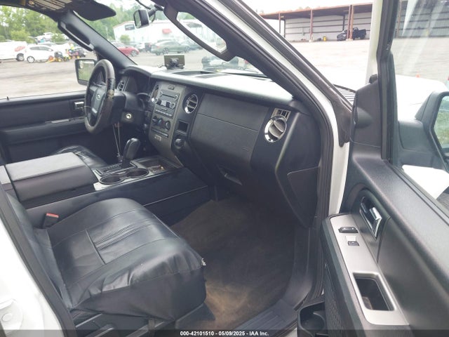 1FMJU1GT0GEF15460 Ford Expedition Xl