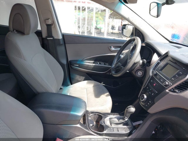 5XYZTDLBXHG409759 Hyundai Santa Fe Sport 2.4l