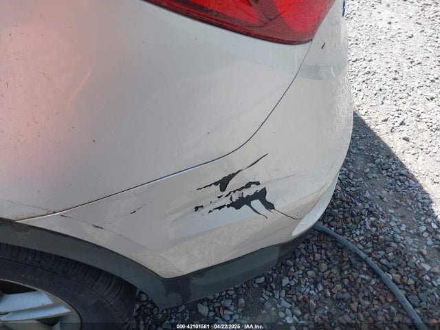 5XYZTDLBXHG409759 Hyundai Santa Fe Sport 2.4l
