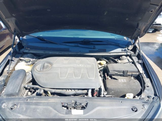 1C3CCCBG2FN522354 Chrysler 200 S