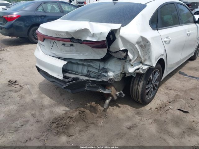 3KPF24AD9RE724254 KIA Forte Lxs
