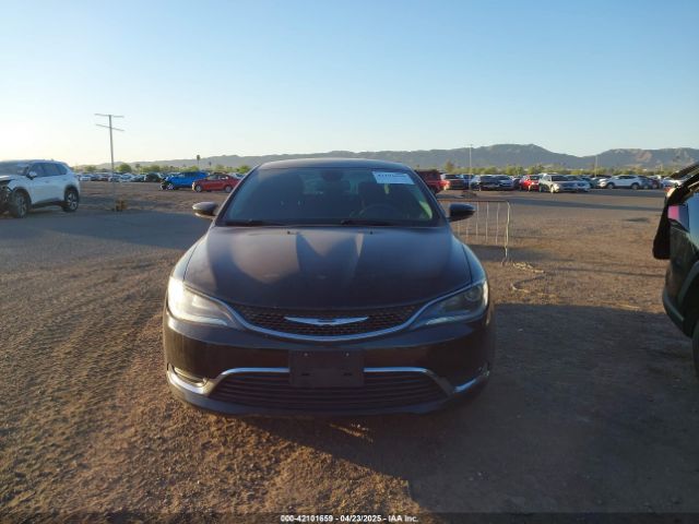 1C3CCCAB4GN166772 Chrysler 2016