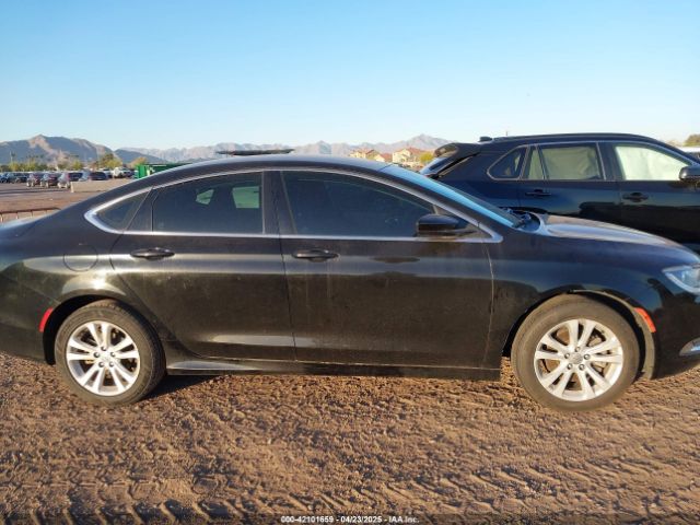 1C3CCCAB4GN166772 Chrysler 2016