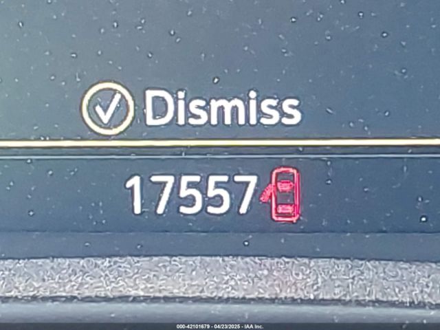 3GNKBHR4XPS220814 Chevrolet Blazer Awd 2lt