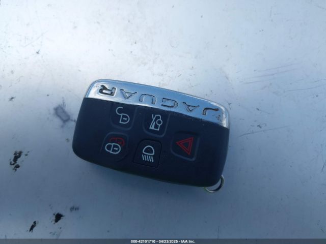 SAJAD4BGXHA965837 Jaguar Xe 25t Premium