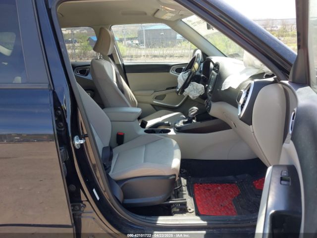 KNDJ23AU8L7057222 KIA SOUL LX