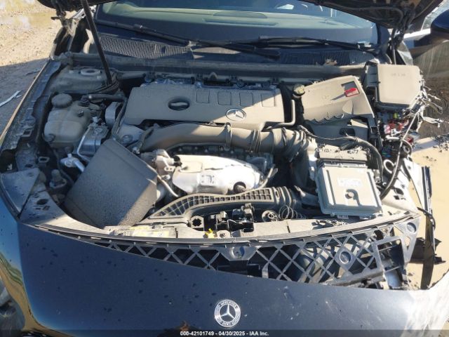2022 MERCEDES-BENZ A 220 W1K3G4FB4NJ367693 Photo 9