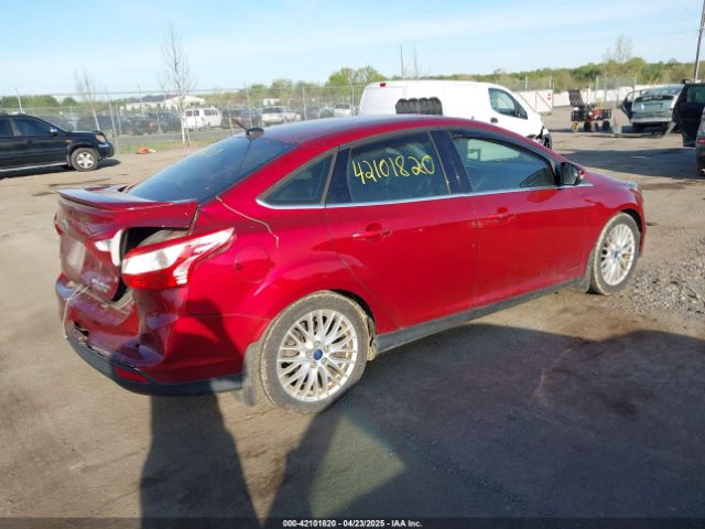 1FADP3J21EL104555 Ford Focus Titanium