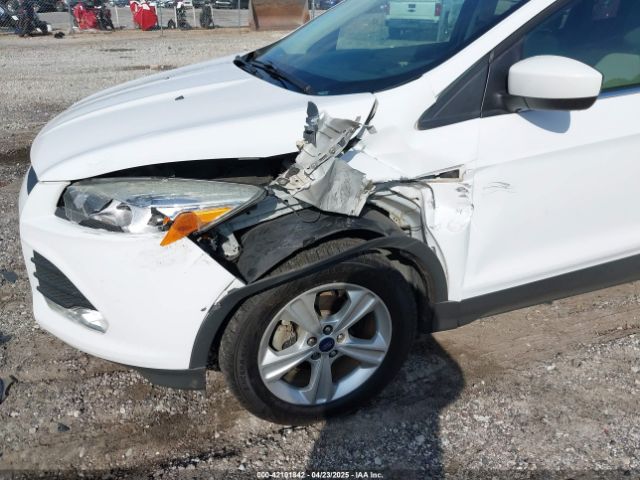 1FMCU0GXXEUC64892 Ford ESCAPE SE