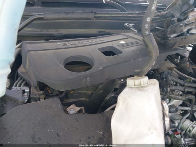 1HGCV2F90NA011518 Honda Accord Touring