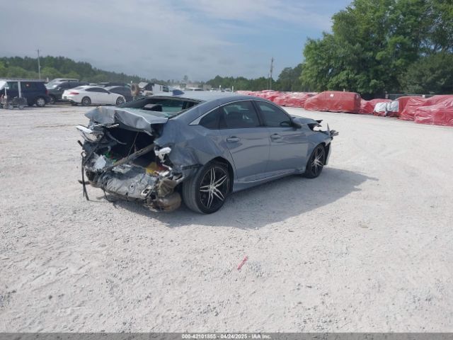 1HGCV2F90NA011518 Honda Accord Touring