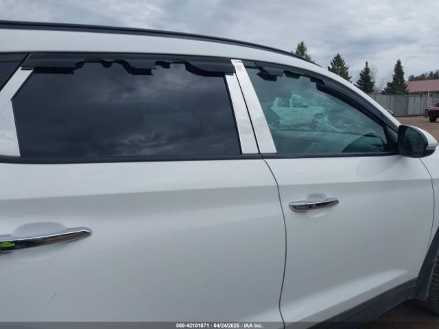 KM8J3CA21GU057819 Hyundai Tucson Limited