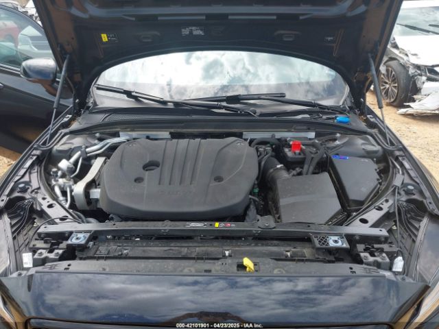 7JRL12THXRG293984 Volvo S60 B5 Plus Black Edition