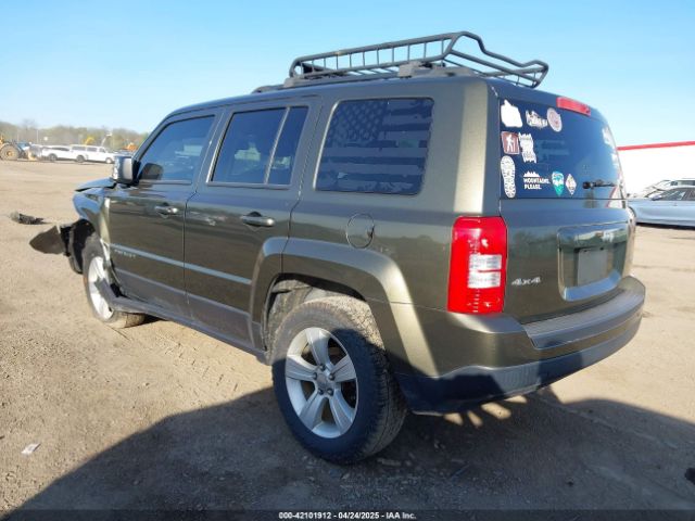 1C4NJRFB4GD581179 Jeep Patriot Latitude
