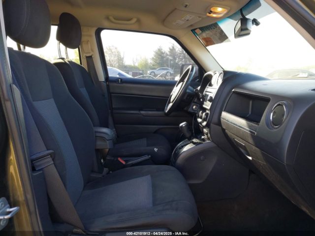 1C4NJRFB4GD581179 Jeep Patriot Latitude