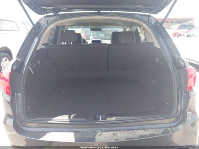 5J8TB4H33FL012858 Acura RDX
