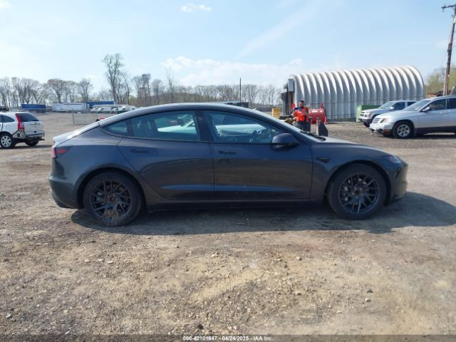 5YJ3E1EA1RF735719 Tesla Model 3 Long Range Dual Motor All-wheel Drive/rear-wheel Drive