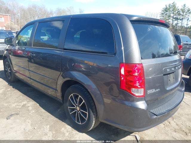 2C4RDGBG2FR581434 Dodge Grand Caravan Se