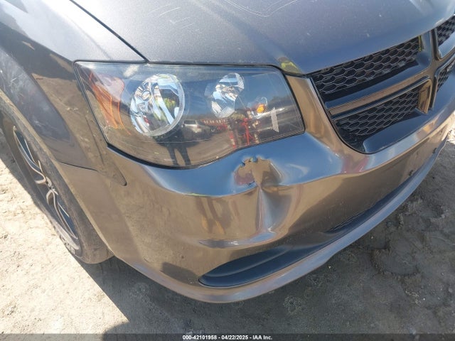 2C4RDGBG2FR581434 Dodge Grand Caravan Se