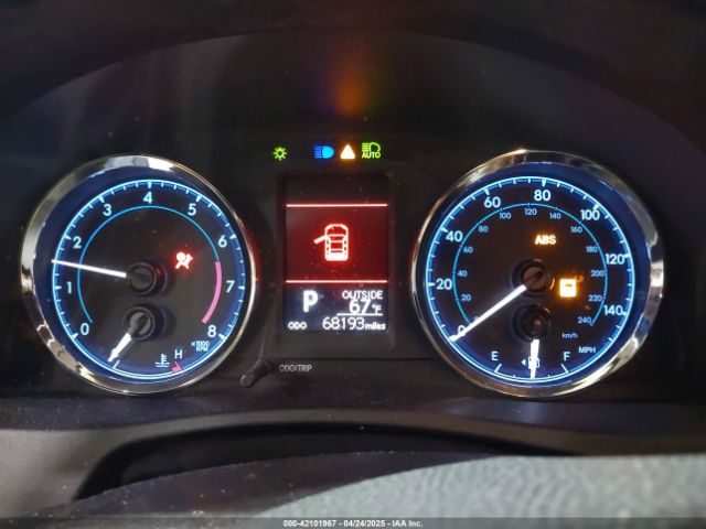 2T1BURHE5HC907877 Toyota COROLLA LE