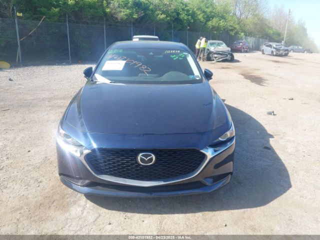 3MZBPADL5KM107878 Mazda Mazda3 Preferred Package