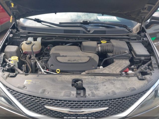2C4RC1DG6MR505614 Chrysler Voyager Lxi