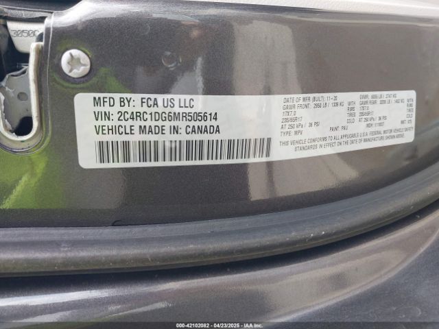 2C4RC1DG6MR505614 Chrysler Voyager Lxi