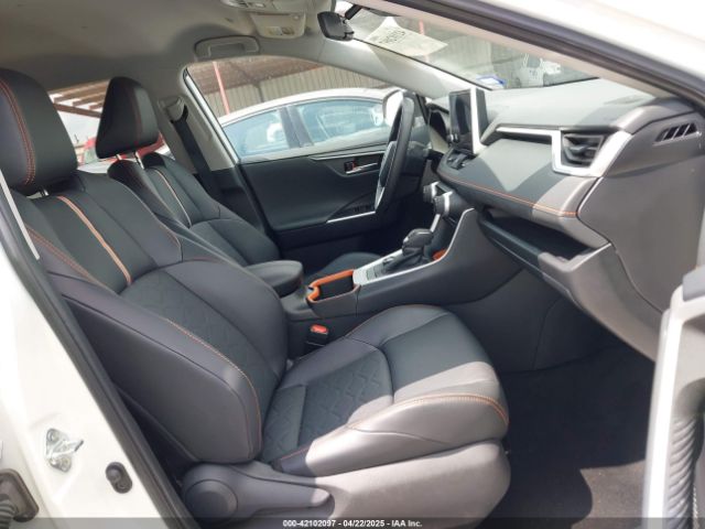 2T3J1RFV2RW470578 Toyota Rav4 Adventure