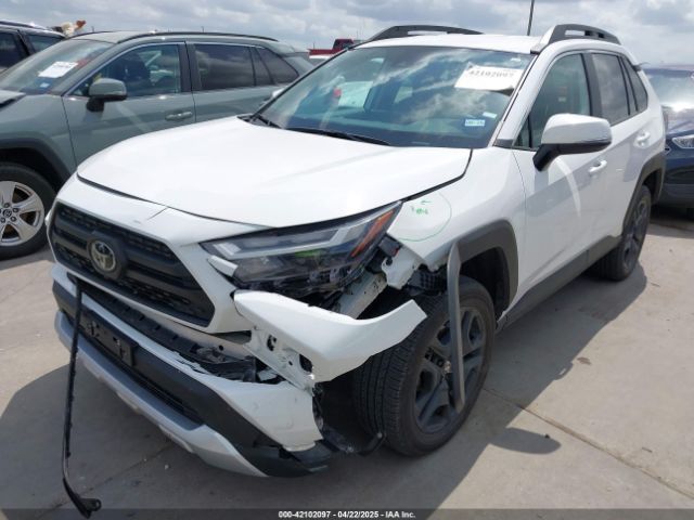 2T3J1RFV2RW470578 Toyota Rav4 Adventure