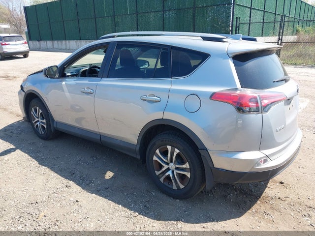 2T3ZFREVXJW510383 Toyota RAV4 LE