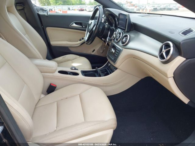 2014 MERCEDES-BENZ CLA 250 WDDSJ4EBXEN127264 Photo 4