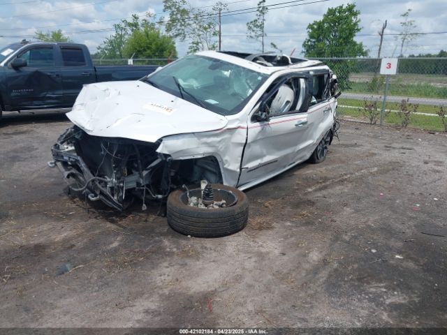 1C4RJFCG0HC684655 Jeep Grand Cherokee Overland 4x4