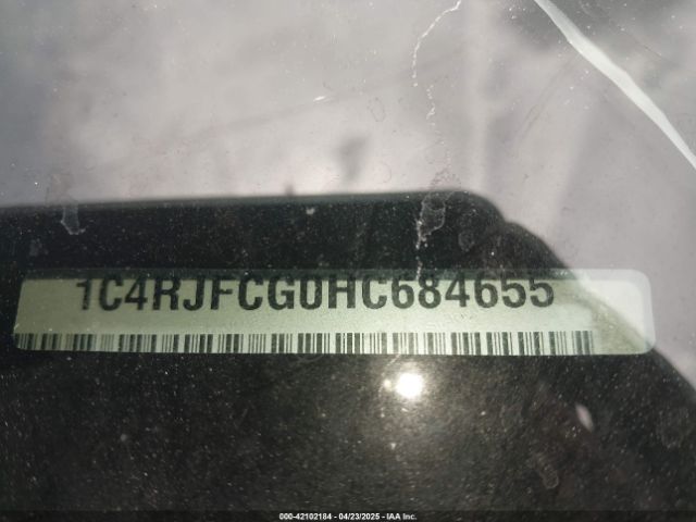 1C4RJFCG0HC684655 Jeep Grand Cherokee Overland 4x4