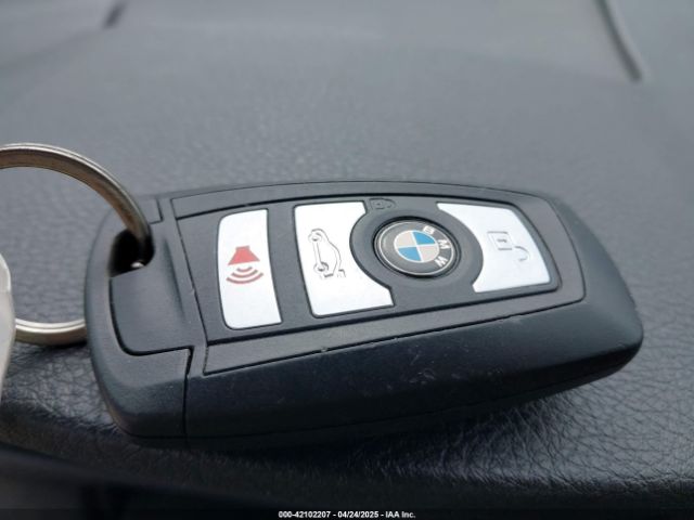 WBA8E1G56JNU92000 BMW 320i