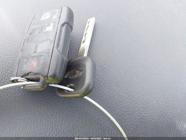1GCRCREC4HZ298856 Chevrolet Silverado 1500 1lt