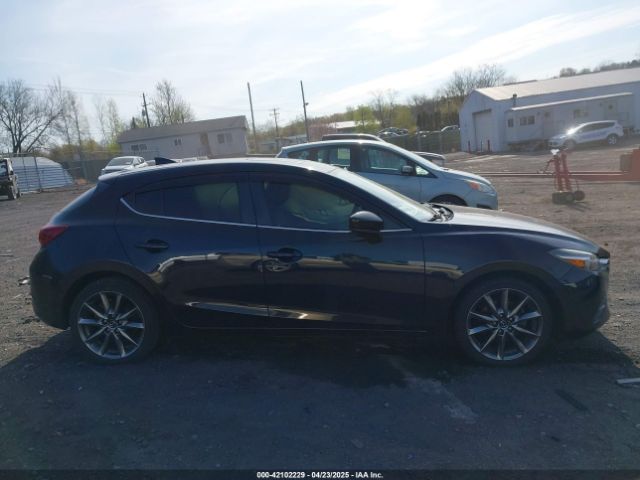 3MZBN1M38JM192719 Mazda Mazda3 Grand Touring
