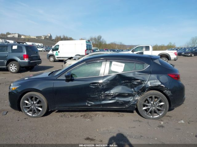 3MZBN1M38JM192719 Mazda Mazda3 Grand Touring
