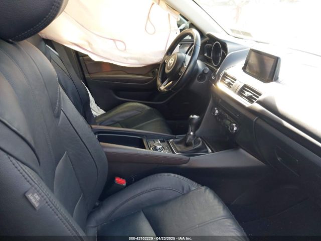 3MZBN1M38JM192719 Mazda Mazda3 Grand Touring