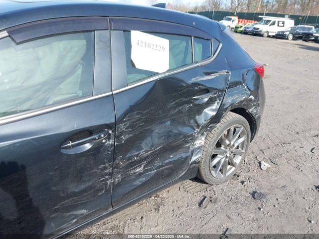 3MZBN1M38JM192719 Mazda Mazda3 Grand Touring