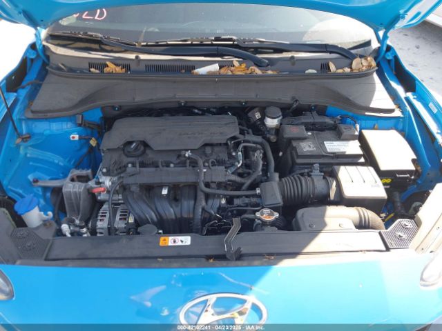 KM8K22AB4NU867038 Hyundai Kona Se