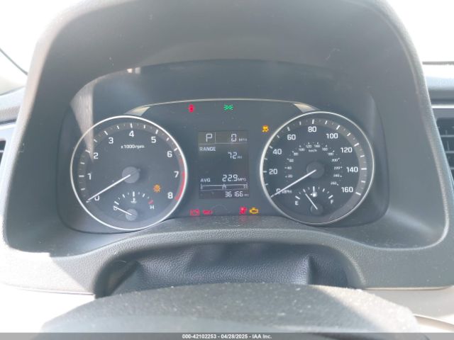 5NPD84LF9HH043025 Hyundai ELANTRA SE