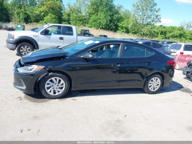 KMHD74LF8HU402014 Hyundai ELANTRA SE
