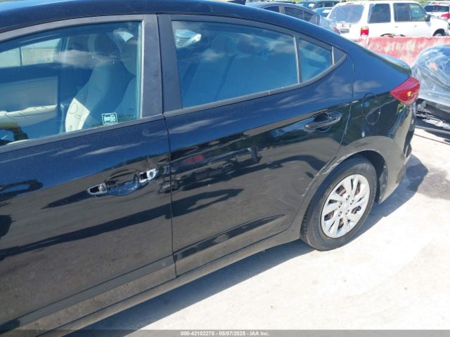 KMHD74LF8HU402014 Hyundai ELANTRA SE