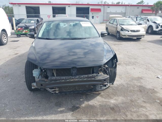 1VWAT7A30EC041728 Volkswagen Passat 1.8t Wolfsburg Edition
