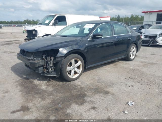 1VWAT7A30EC041728 Volkswagen Passat 1.8t Wolfsburg Edition