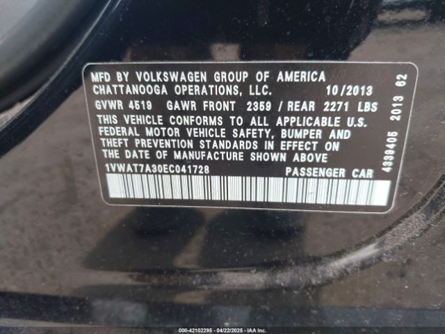 1VWAT7A30EC041728 Volkswagen Passat 1.8t Wolfsburg Edition