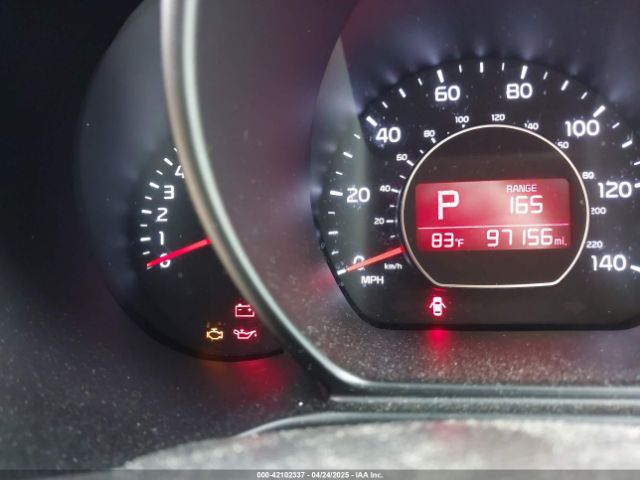 KNDJN2A24G7379927 KIA Soul