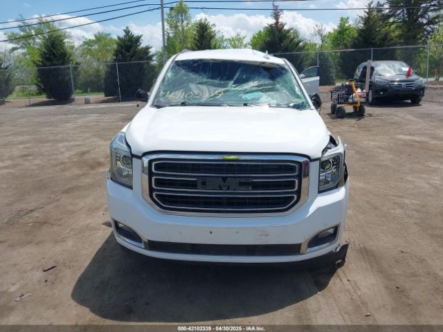 1GKS1GKC5KR394992 GMC Yukon Xl Slt