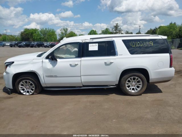 1GKS1GKC5KR394992 GMC Yukon Xl Slt